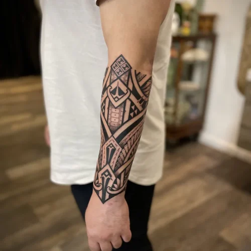 Kiwi Burt_tattoo-19
