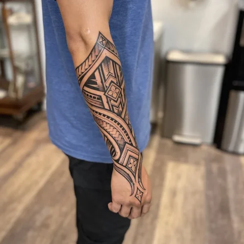 Polynesian tribal Hand tattoo | Downtown Las Vegas