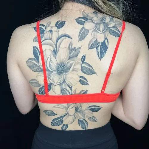 Large-scale black and grey floral back tattoo | Downtown Las Vegas